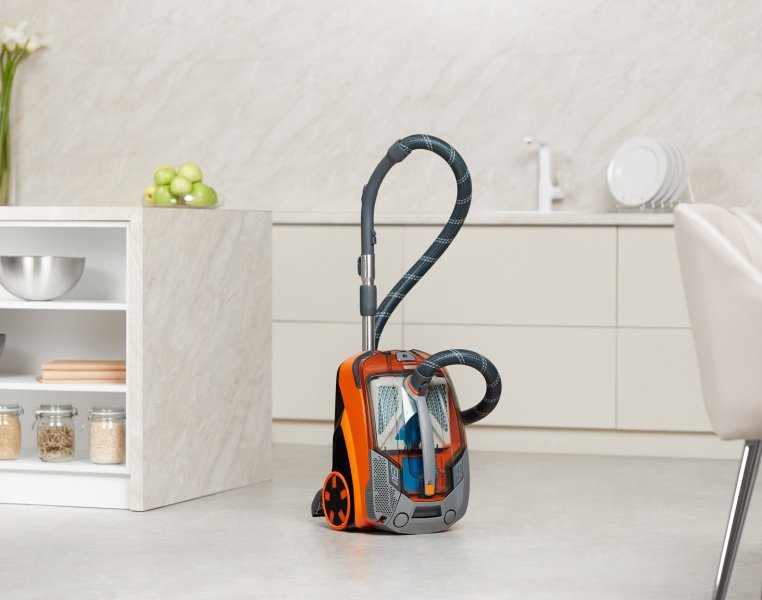 Моющий пылесос Thomas Aqua + Pet&amp;Family 